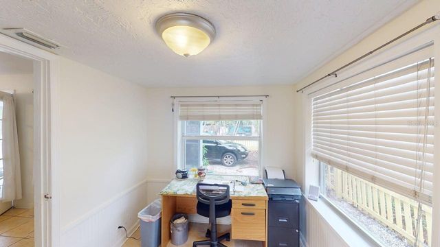 2912 HAWTHORNE STREET, Sarasota, FL 34239