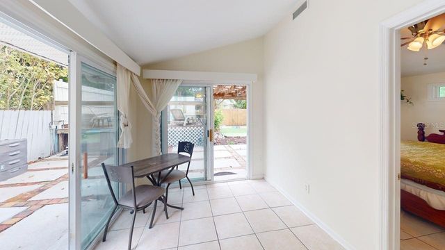 2912 HAWTHORNE STREET, Sarasota, FL 34239