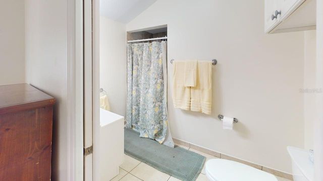 2912 HAWTHORNE STREET, Sarasota, FL 34239