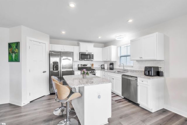 919 Rev. Robert Reid Street, Woodruff, SC 29388