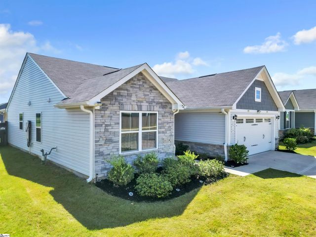 919 Rev. Robert Reid Street, Woodruff, SC 29388