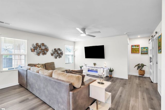 919 Rev. Robert Reid Street, Woodruff, SC 29388