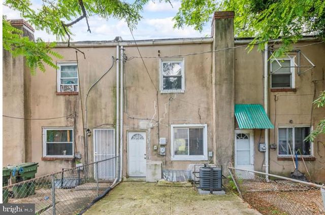 4827 BEAUFORT AVE, Baltimore, MD 21215