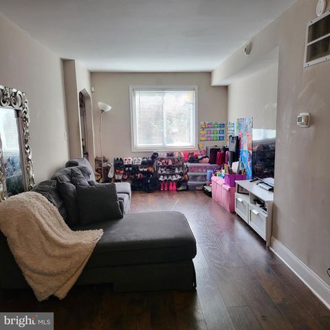 4827 BEAUFORT AVE, Baltimore, MD 21215