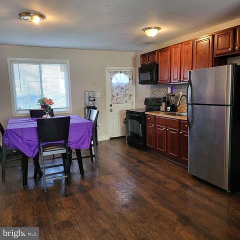 4827 BEAUFORT AVE, Baltimore, MD 21215