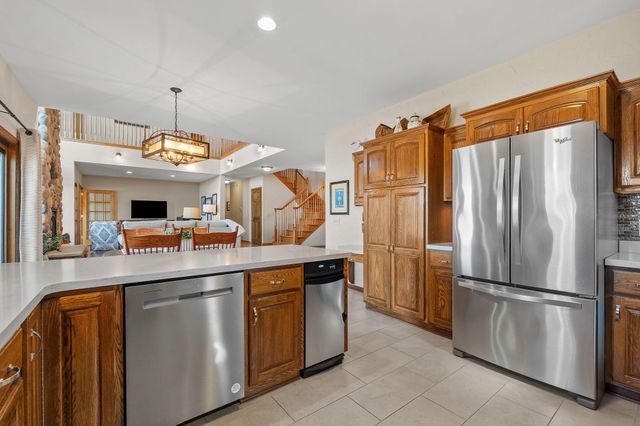 5611 Indiana Avenue N, Brooklyn Center, MN 55429