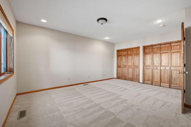 5611 Indiana Avenue N, Brooklyn Center, MN 55429