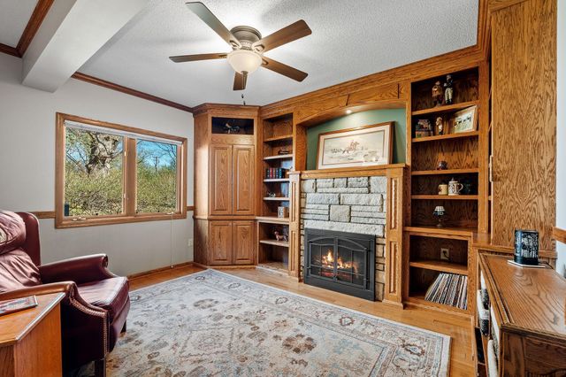 5611 Indiana Avenue N, Brooklyn Center, MN 55429