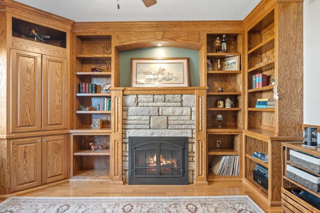 5611 Indiana Avenue N, Brooklyn Center, MN 55429