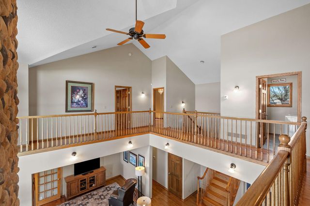 5611 Indiana Avenue N, Brooklyn Center, MN 55429