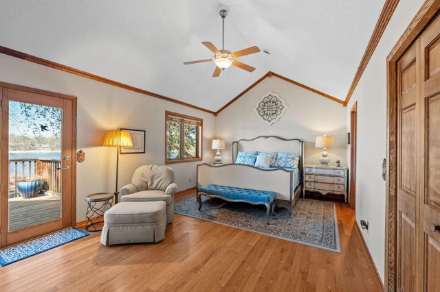 5611 Indiana Avenue N, Brooklyn Center, MN 55429