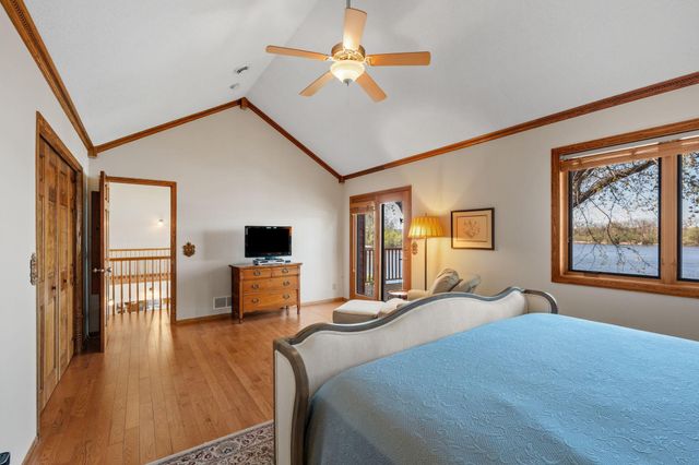 5611 Indiana Avenue N, Brooklyn Center, MN 55429