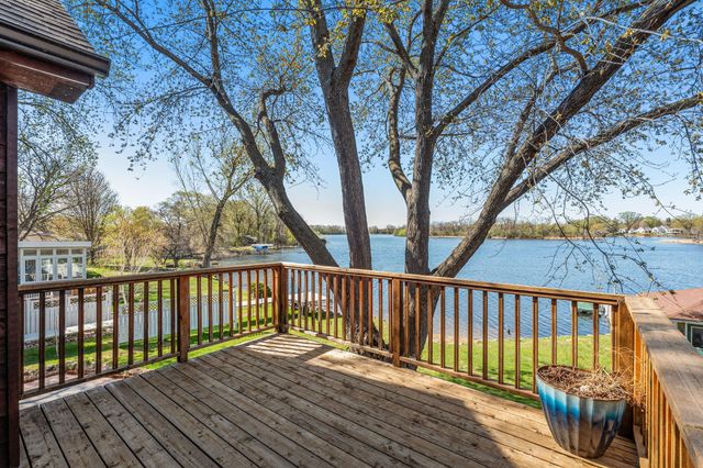 5611 Indiana Avenue N, Brooklyn Center, MN 55429