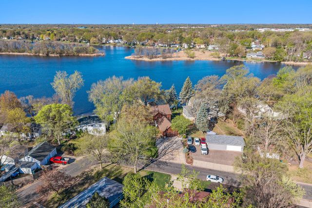 5611 Indiana Avenue N, Brooklyn Center, MN 55429