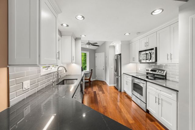 144 Baldwin St, Leicester, MA 01524
