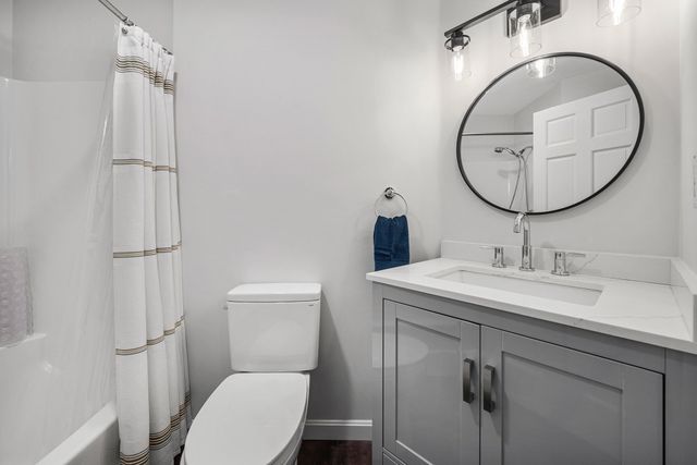 144 Baldwin St, Leicester, MA 01524