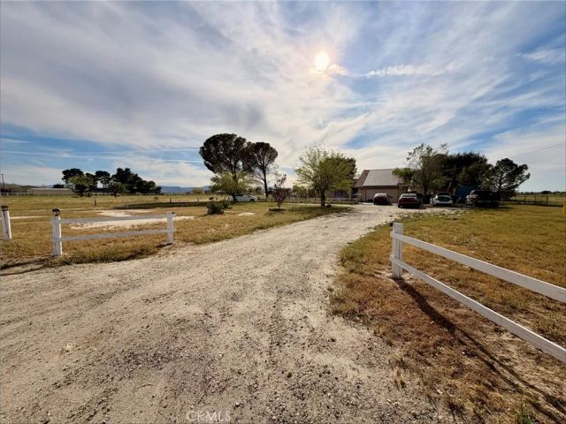 43127 40th East, Lancaster, CA 93535
