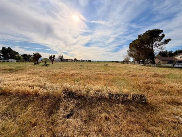 43127 40th East, Lancaster, CA 93535