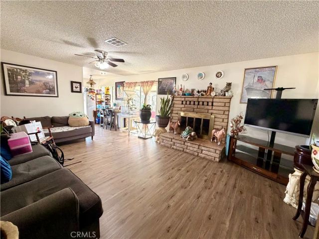 43127 40th East, Lancaster, CA 93535