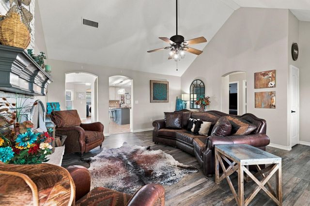 2455 County Road 700, Farmersville, TX 75442