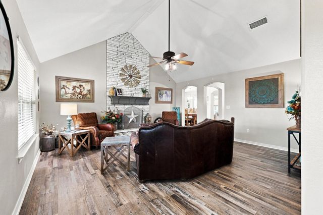 2455 County Road 700, Farmersville, TX 75442