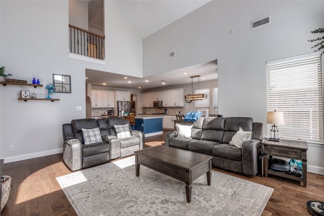 809 Llano Falls, Mckinney, TX 75071