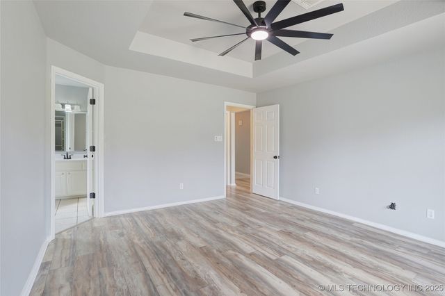 93 Summit Circle, Durant, OK 74701