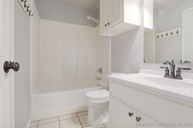 93 Summit Circle, Durant, OK 74701