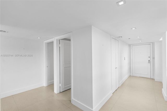 1541 Brickell Ave C1607, Miami, FL 33129