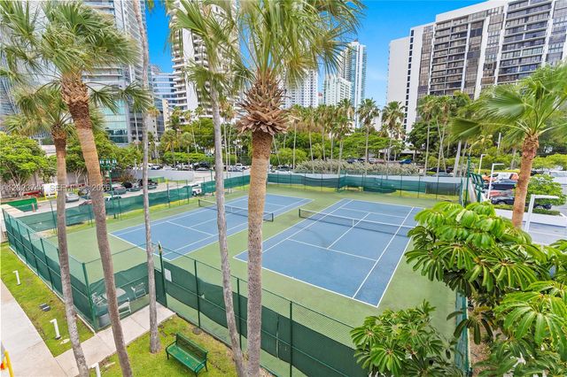 1541 Brickell Ave C1607, Miami, FL 33129