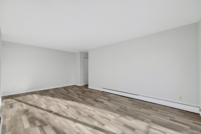 4 Colonial Road 96, Beacon, NY 12508