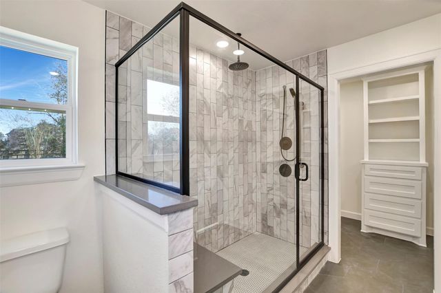 1211 Mere Drive, Pinehurst, TX 77362