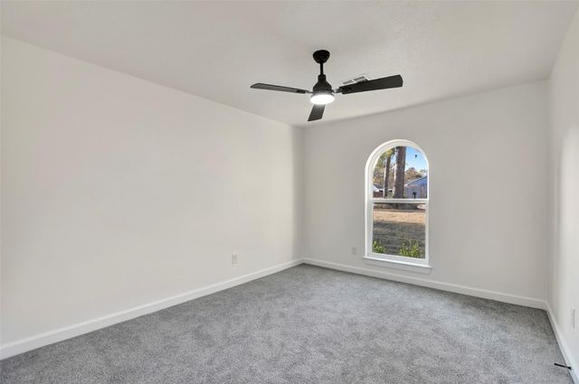 1211 Mere Drive, Pinehurst, TX 77362