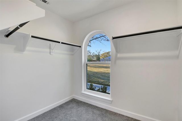 1211 Mere Drive, Pinehurst, TX 77362