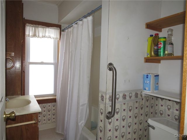 21 Gordon Place, German Flatts, NY 13357