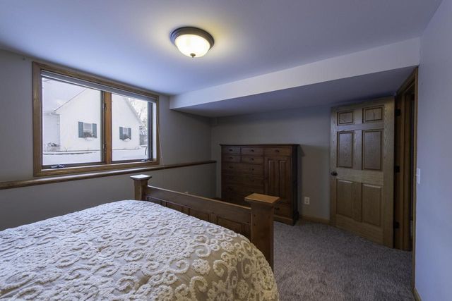 212 Yarrow Hill Drive, Cottage Grove, WI 53527