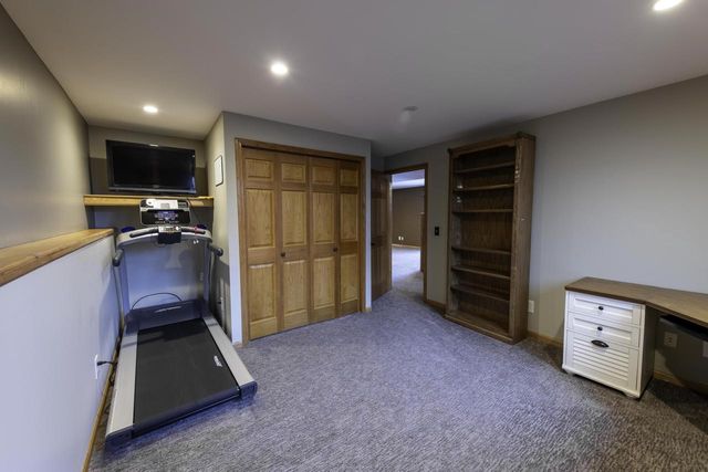 212 Yarrow Hill Drive, Cottage Grove, WI 53527