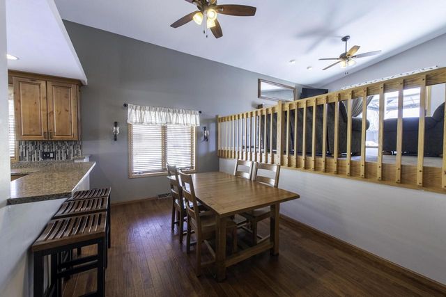 212 Yarrow Hill Drive, Cottage Grove, WI 53527