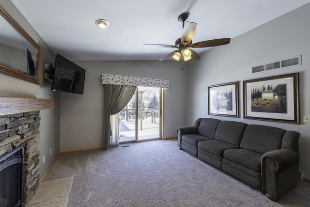 212 Yarrow Hill Drive, Cottage Grove, WI 53527