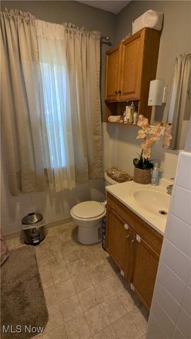 4558 17th Street NW, Canton, OH 44708