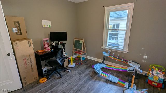 4558 17th Street NW, Canton, OH 44708