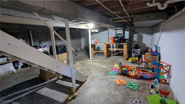 4558 17th Street NW, Canton, OH 44708