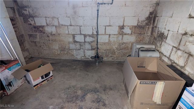 4558 17th Street NW, Canton, OH 44708