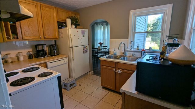 4558 17th Street NW, Canton, OH 44708