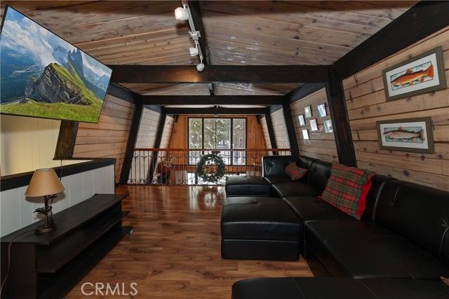 764 Crestwood, Big Bear Lake, CA 92315