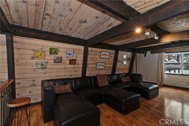 764 Crestwood, Big Bear Lake, CA 92315