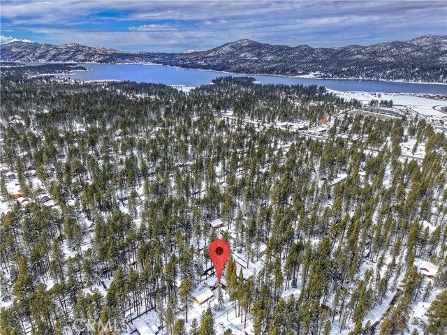 764 Crestwood, Big Bear Lake, CA 92315