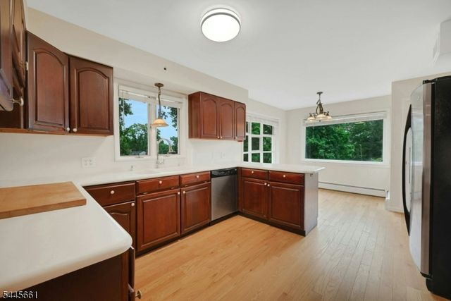 26 Alpine Dr, Wayne Twp., NJ 07470