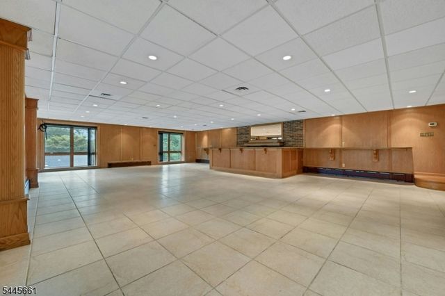 26 Alpine Dr, Wayne Twp., NJ 07470