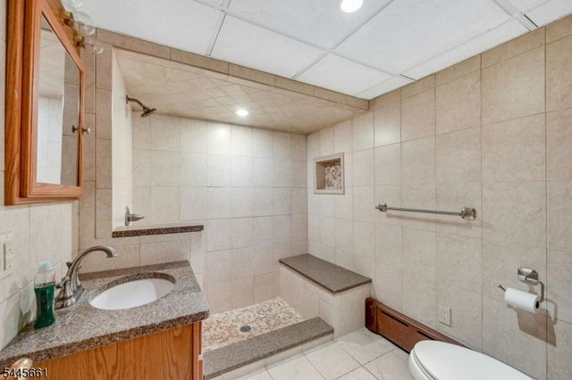 26 Alpine Dr, Wayne Twp., NJ 07470
